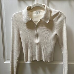 Brand: Abercrombie  // Size: M // Color: White